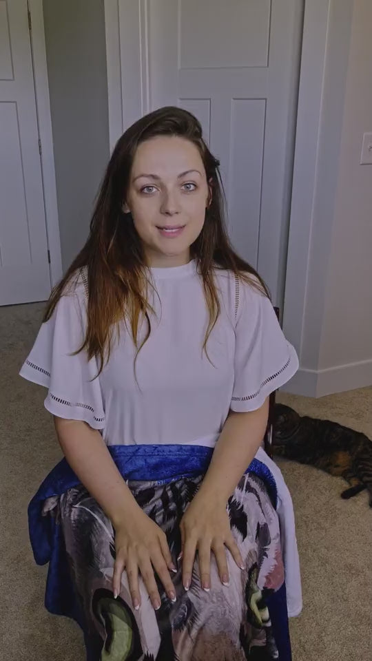 Customer video: Madi with her custom fleece blanket